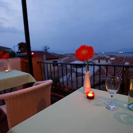 Kapodistrias Hotel 3*